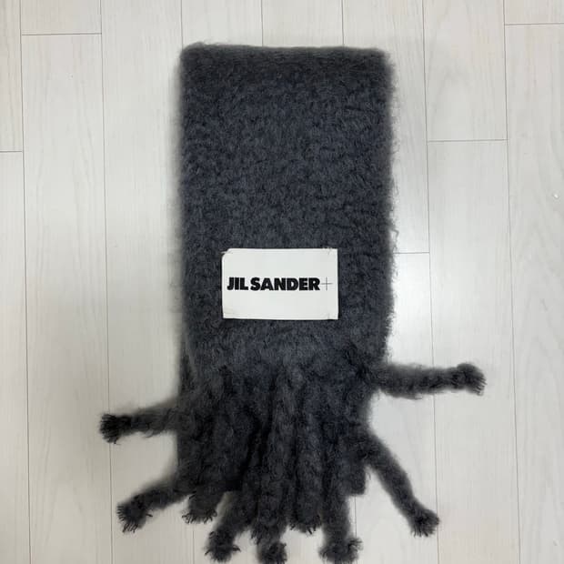 질샌더 울 블랜드 스카프 그레이