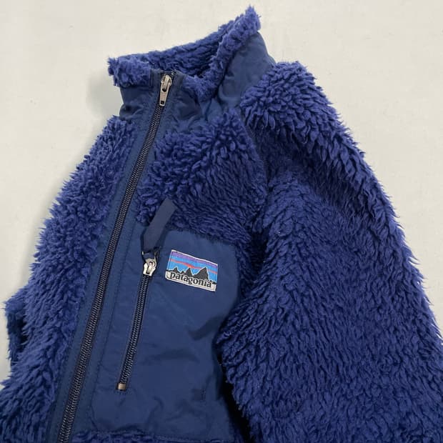 파타고니아 70’s 로고 레트로X 딥파일 가디건