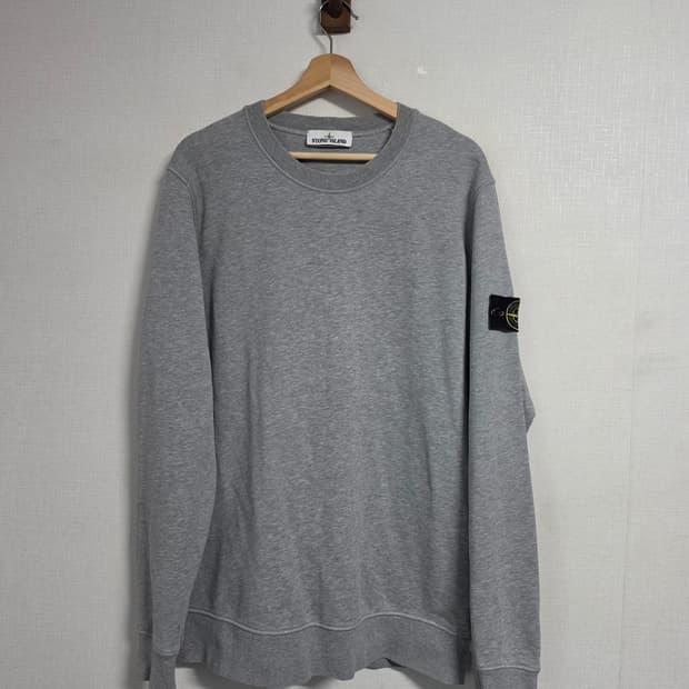 스톤아일랜드 그레이 맨투맨 XL