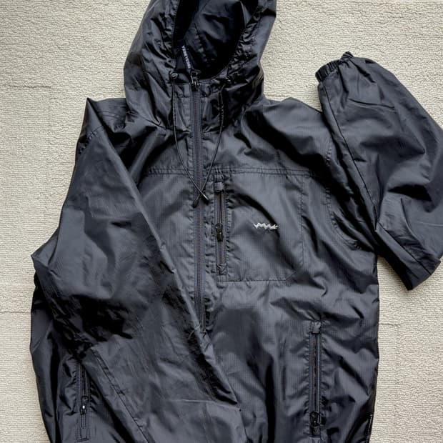 예스아이씨 윈드브레이커  S