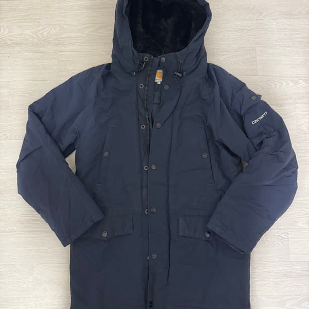 칼하트 WIP 네이비 패딩