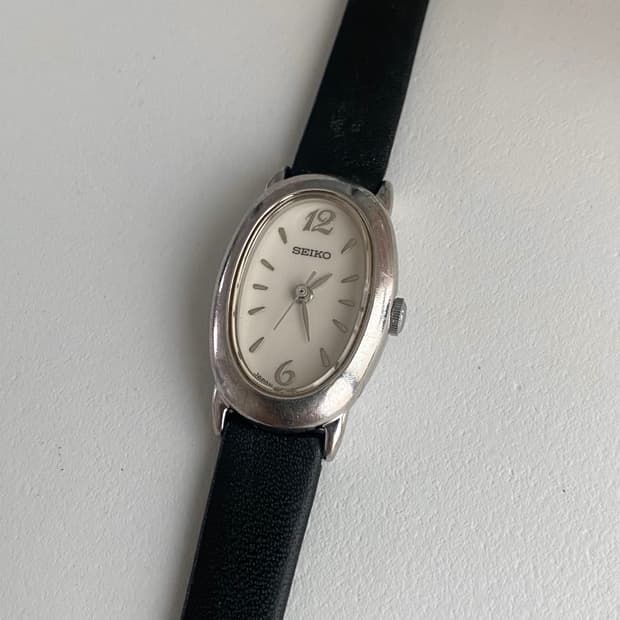 Seiko 세이코 오벌 쿼츠 레이디스