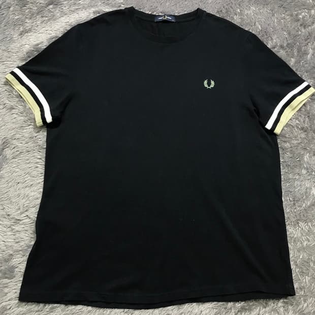 [[XL,A급] 프레드페리(FRED PERRY) 라운드 반팔티셔츠@732