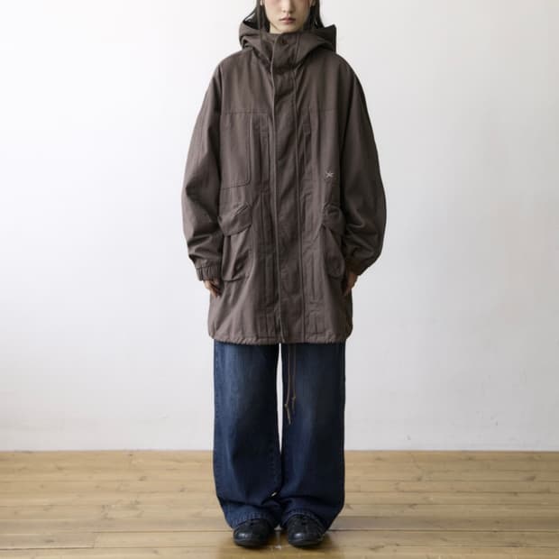 더콜디스트모먼트 야상 자켓 브라운