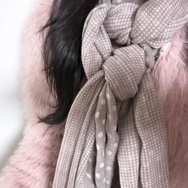 그레이 핑크 도트 모리 갸루 머플러