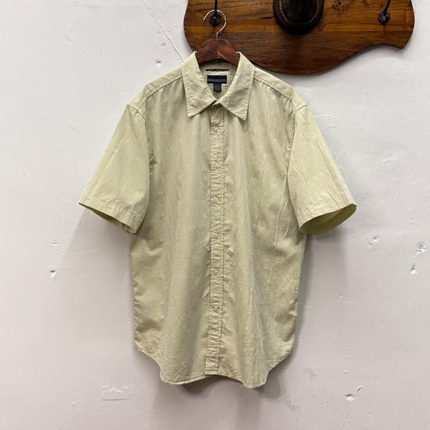GUESS Crinkled Short Sleeve Shirt