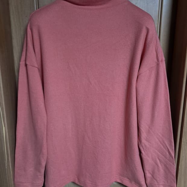 유니클로 여성 긴팔티 XL