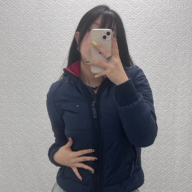 타미힐피거 올드스쿨 레트로 슬림핏 라인 패딩 S C07533