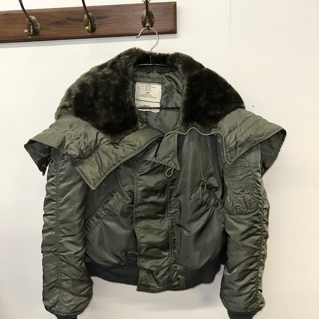 Zipper hood ma-1 알파인더스트리트 카키