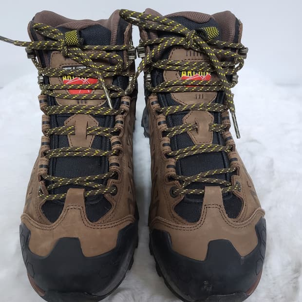 아이더 등산화 정품 270사이즈 고어텍스 