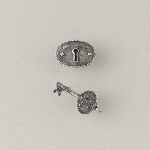 🗝️ [ _attic.room_ ; 다락방 ] info // ˖◛⁺˖