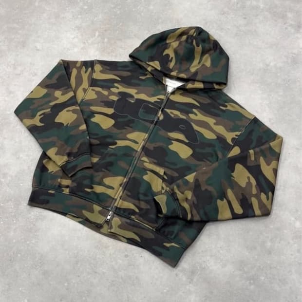ida camo zip up