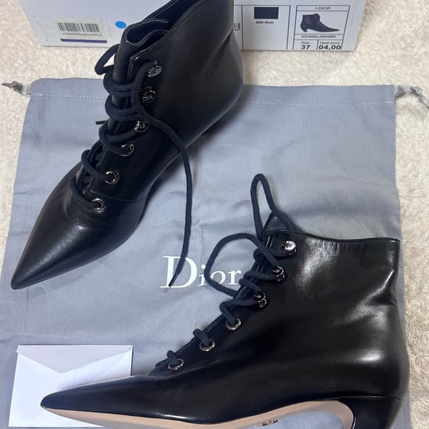 디올 앵클부츠 37