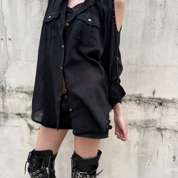Dig Deep Off Shoulder Detail Shirt