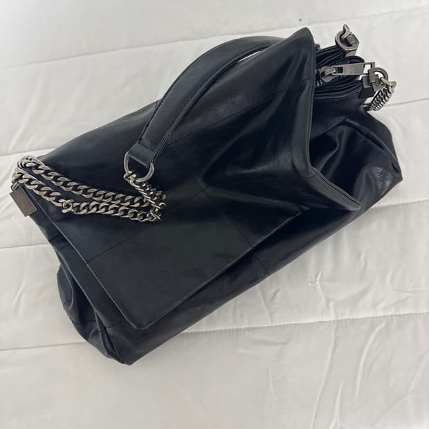 자라 락 플랩 숄더백 블랙