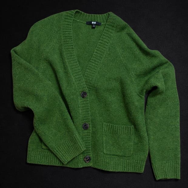 유니클로 가디건 그린