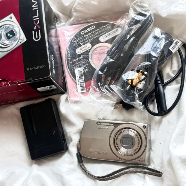 카시오 엑슬림 z2000 실버 풀박스
