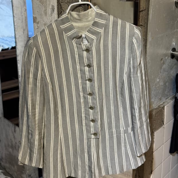 44-55 ) ARMANI Pebble Stripe Jacket