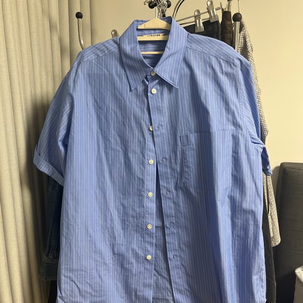 오라리 25ss 반팔 셔츠 사이즈 4