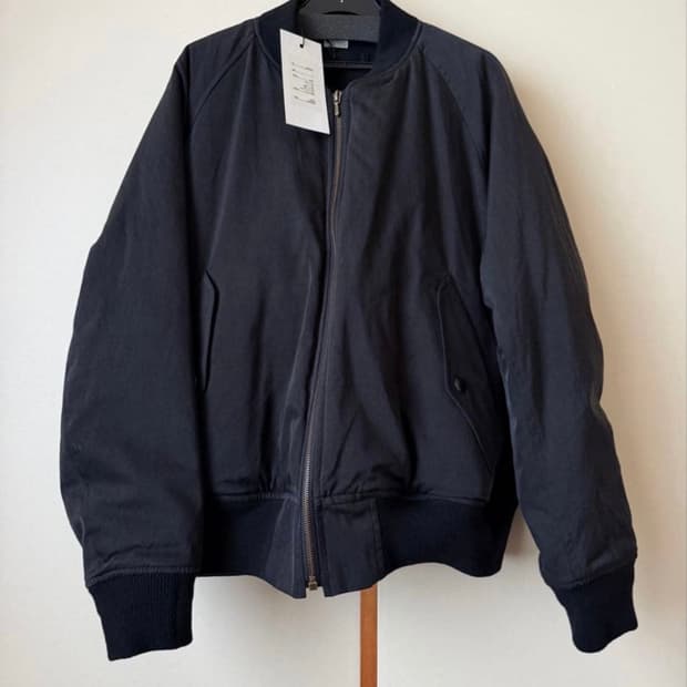 a.presse 아프레쎄 25AW 실크 패딩 1사이즈