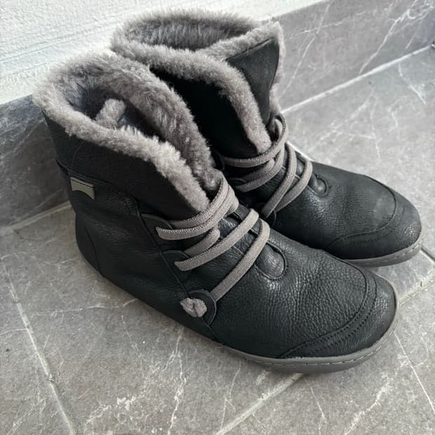 캠퍼 레더 털 부츠 37(240)