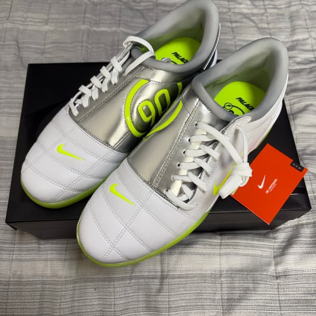 [270] 나이키 X 팔라스 토탈 P90 3 (새 상품)