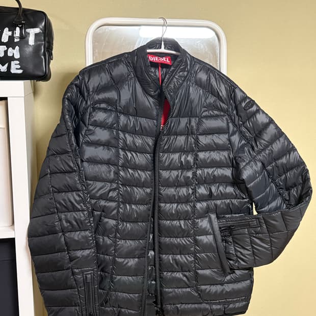 디젤 Diesel 25fw W-Pilot 패딩 50사이즈