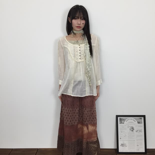 Vintage Romantic Lace-Trimmed Gauze Top