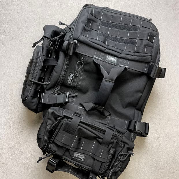 맥포스 백팩 (블랙)