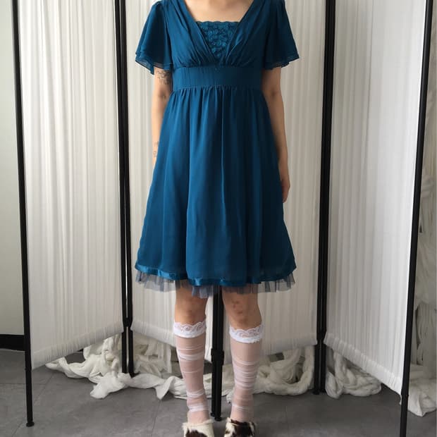 Flare point dress