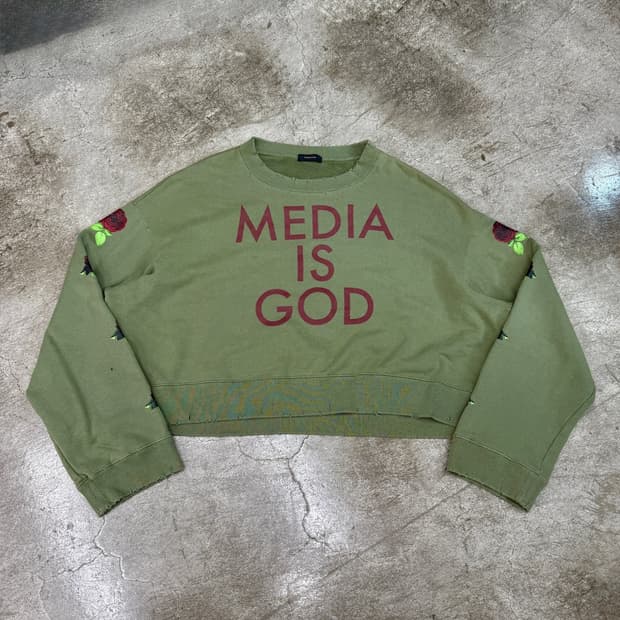 17AW 언더커버 미디어 이즈 갓 크롭 스웻셔츠