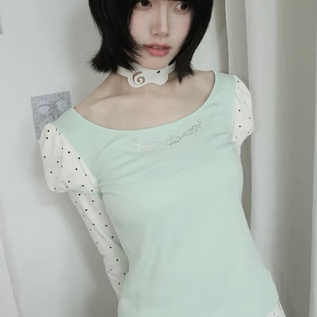 ♥ 민트코어 [Seaweed garden] 퍼프 슬리브 T ♥