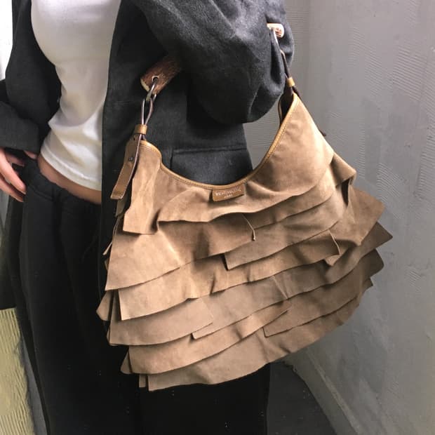 Saint Laurent 생로랑 브라운 스웨이드 백 