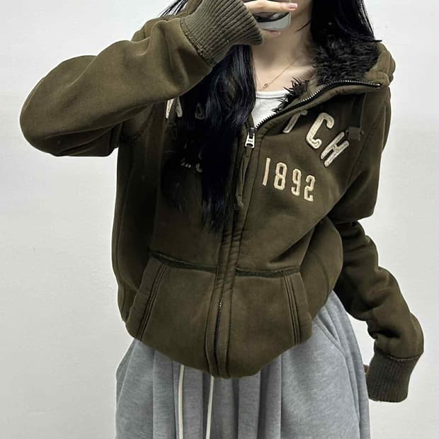 아베크롬비 y2k 울프죠 카키 양털 대장급 후드집업 희귀져지(M)