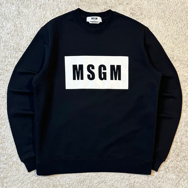 매장판) 엠에스지엠 MSGM 박스로고 맨투맨 블랙