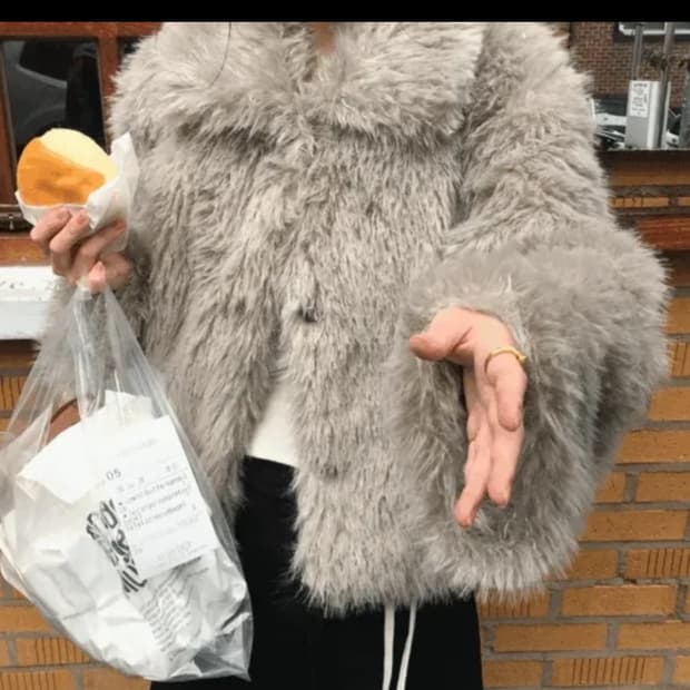 Weeny 그레이 퍼 자켓 코트