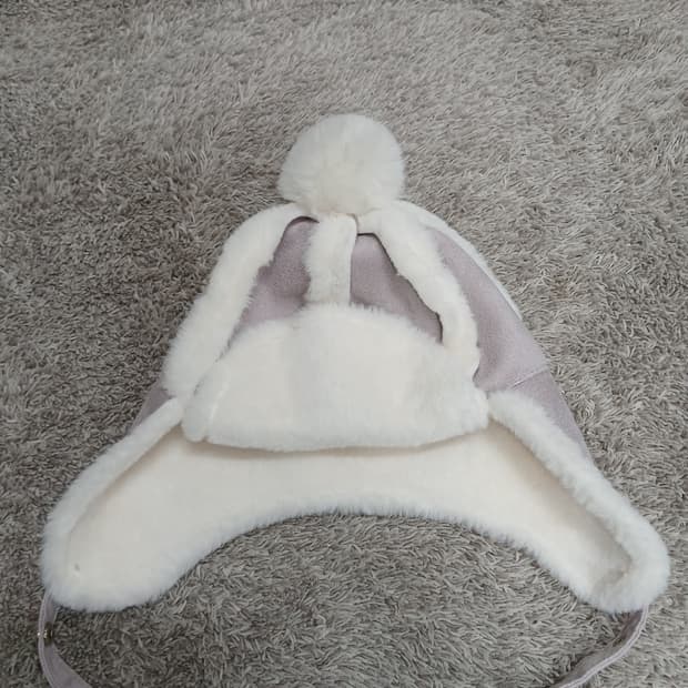 귀달이 바이올렛 화이트 겨울 모자