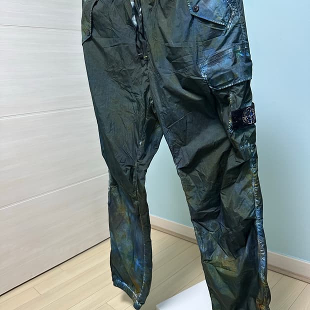 스톤아일랜드X슈프림 20FW 다크틸 카고팬츠 XL (새상품급)매장판