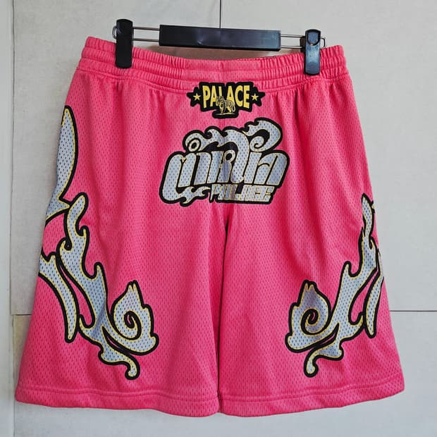 팔라스 25fw 무에 쇼츠 S사이즈