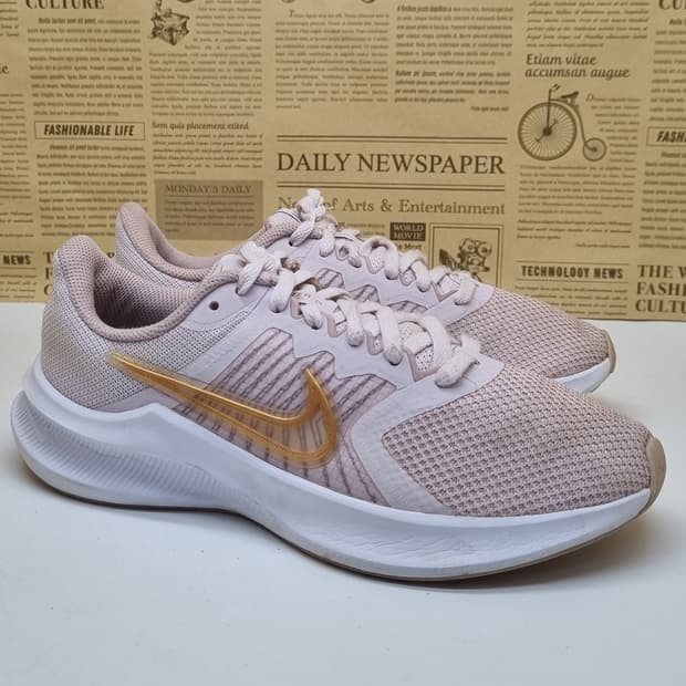 나이키 다운쉬프터 여성운동화240 