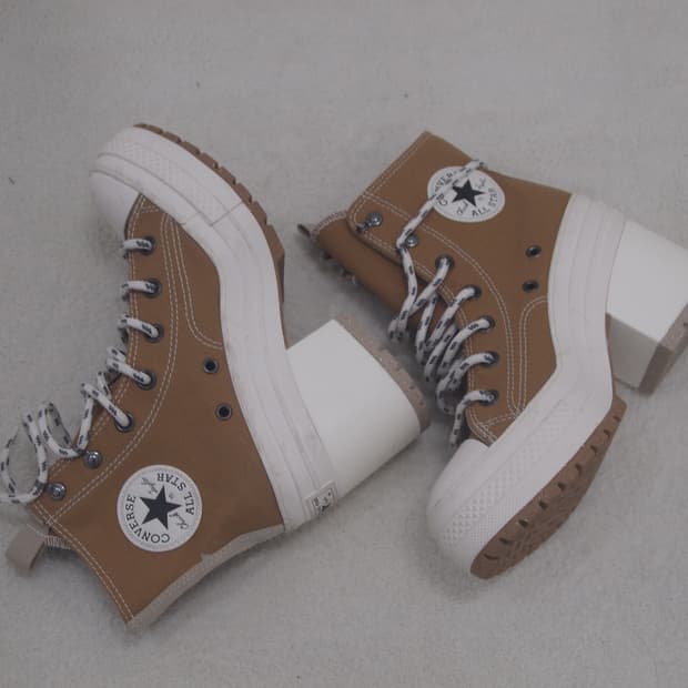 Converse hiking platform heel shoes