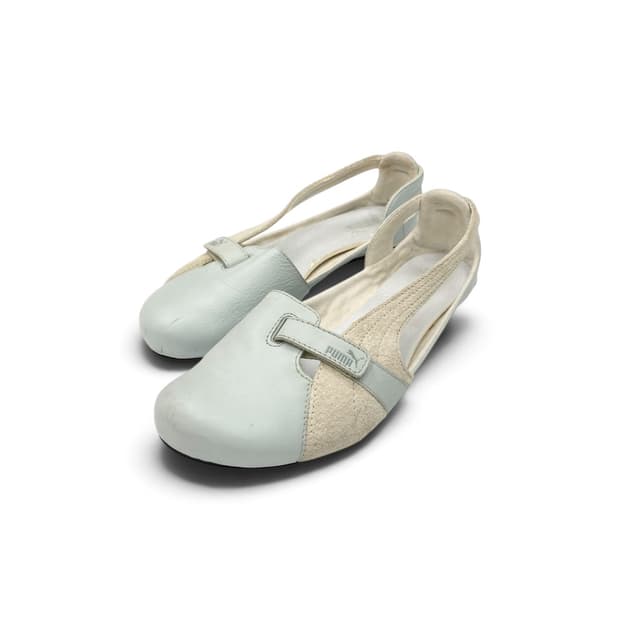 Puma 00s flat shoes 