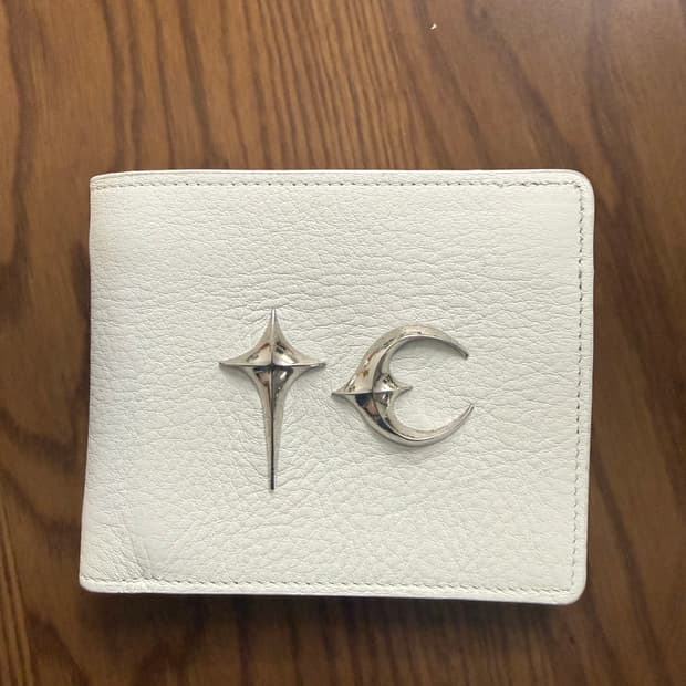 떠그클럽 지갑 팝니다