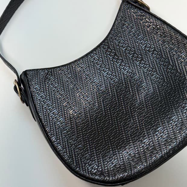 투티에 카노 스몰백 킬림블랙 숄더백