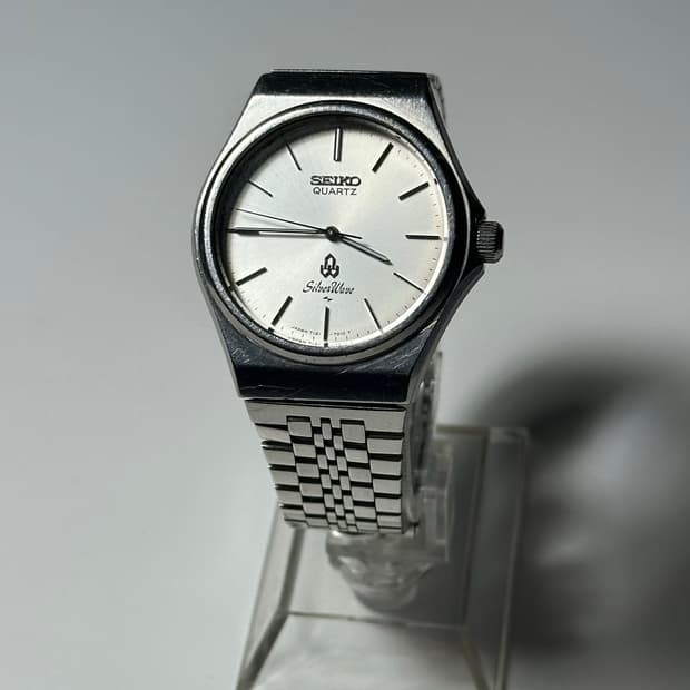 SEIKO quartz silverwave