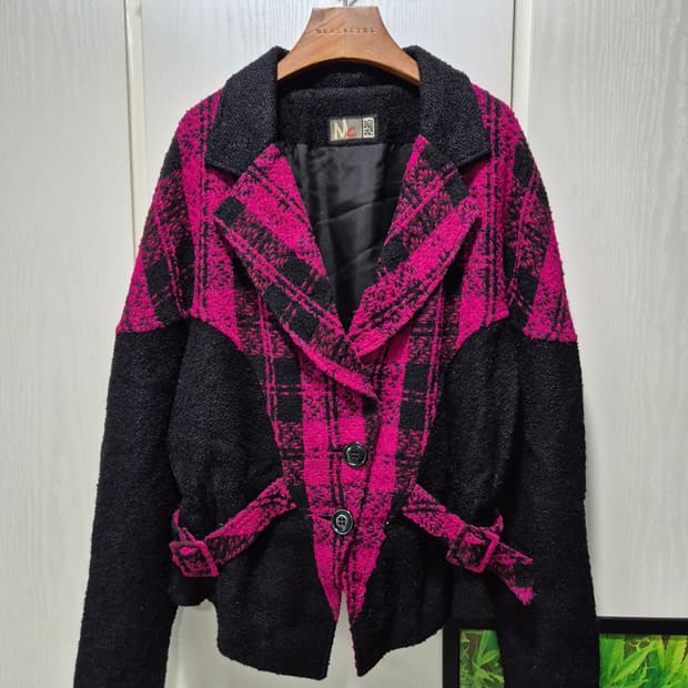 블랙 핑크 체크 봄버스타일 트위드 자켓