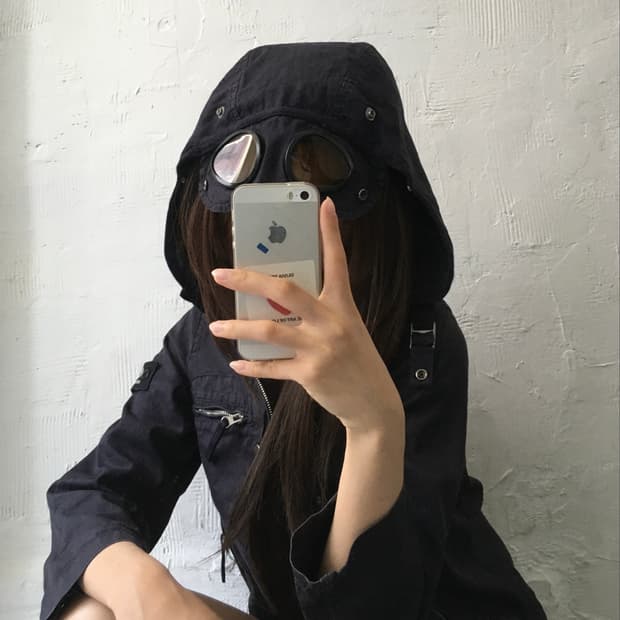 C.P. Company 씨피컴퍼니 키즈 딥퍼플 고글 렌즈 자켓