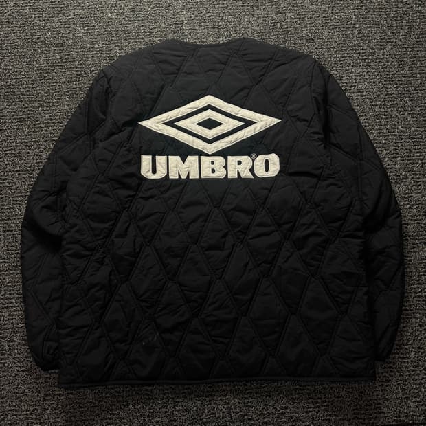엄브로 아메카지 빅로고 퀼팅 패디드 자켓 1384