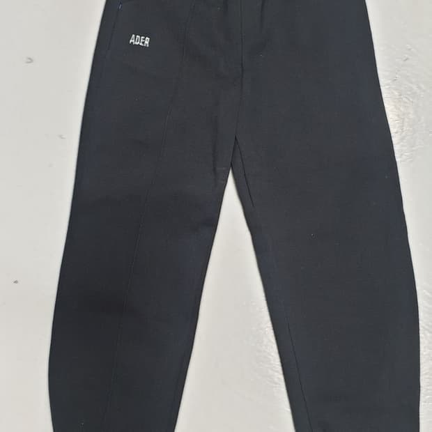 아더에러 블랙 조거 바지 A2사이즈