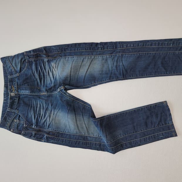 남자 메탈지퍼 엠보 청바지 31 다크네이비